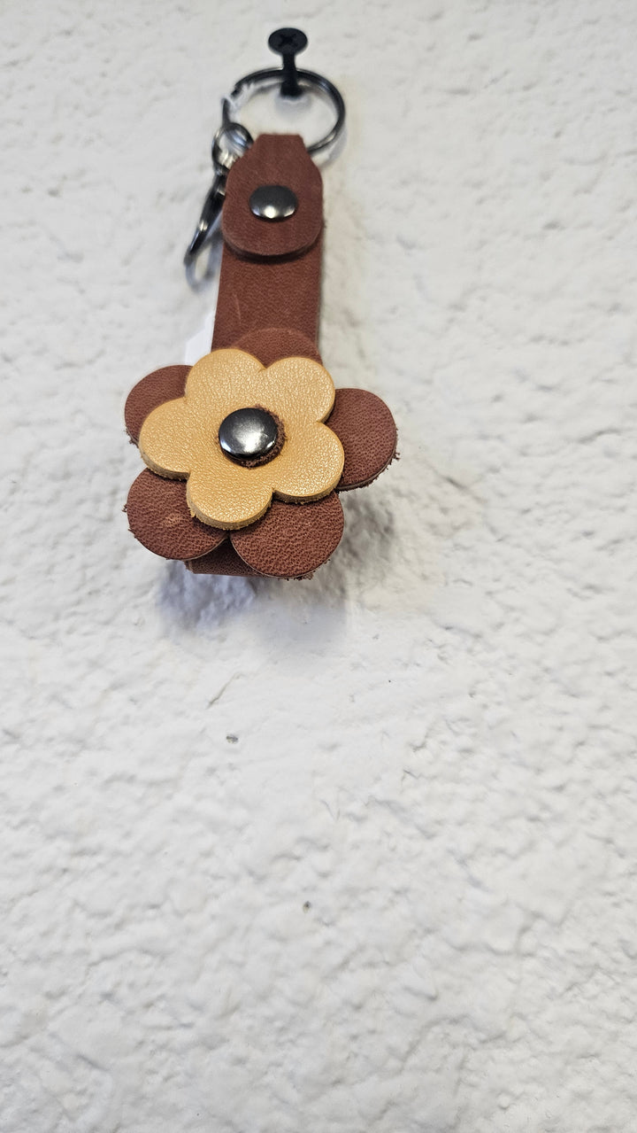 Handmade Leather Flower Keychain-Katze Boutique