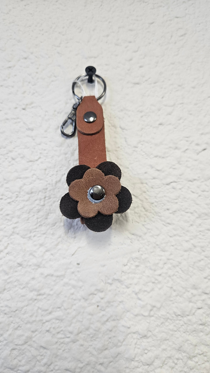 Handmade Leather Flower Keychain-Katze Boutique