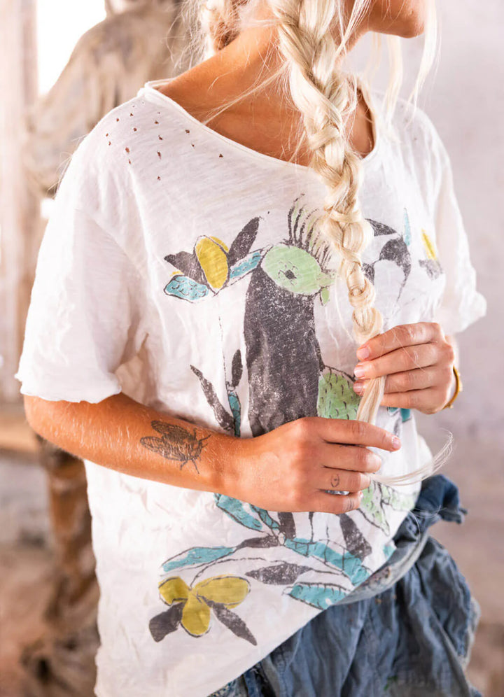 Magnolia Pearl Pajaro 1865 Tee-Katze Boutique