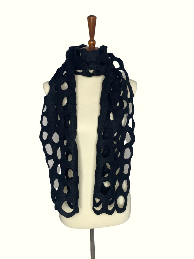 Ring Wool Black Scarf-Katze Boutique